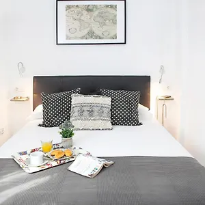 https://apartamento-cathedral-arenal-ii.es-andalucia.com