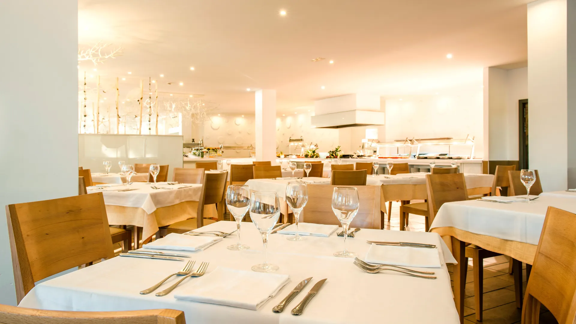 Iberostar Club Cala Barca All Inclusive Portopetro 4*,