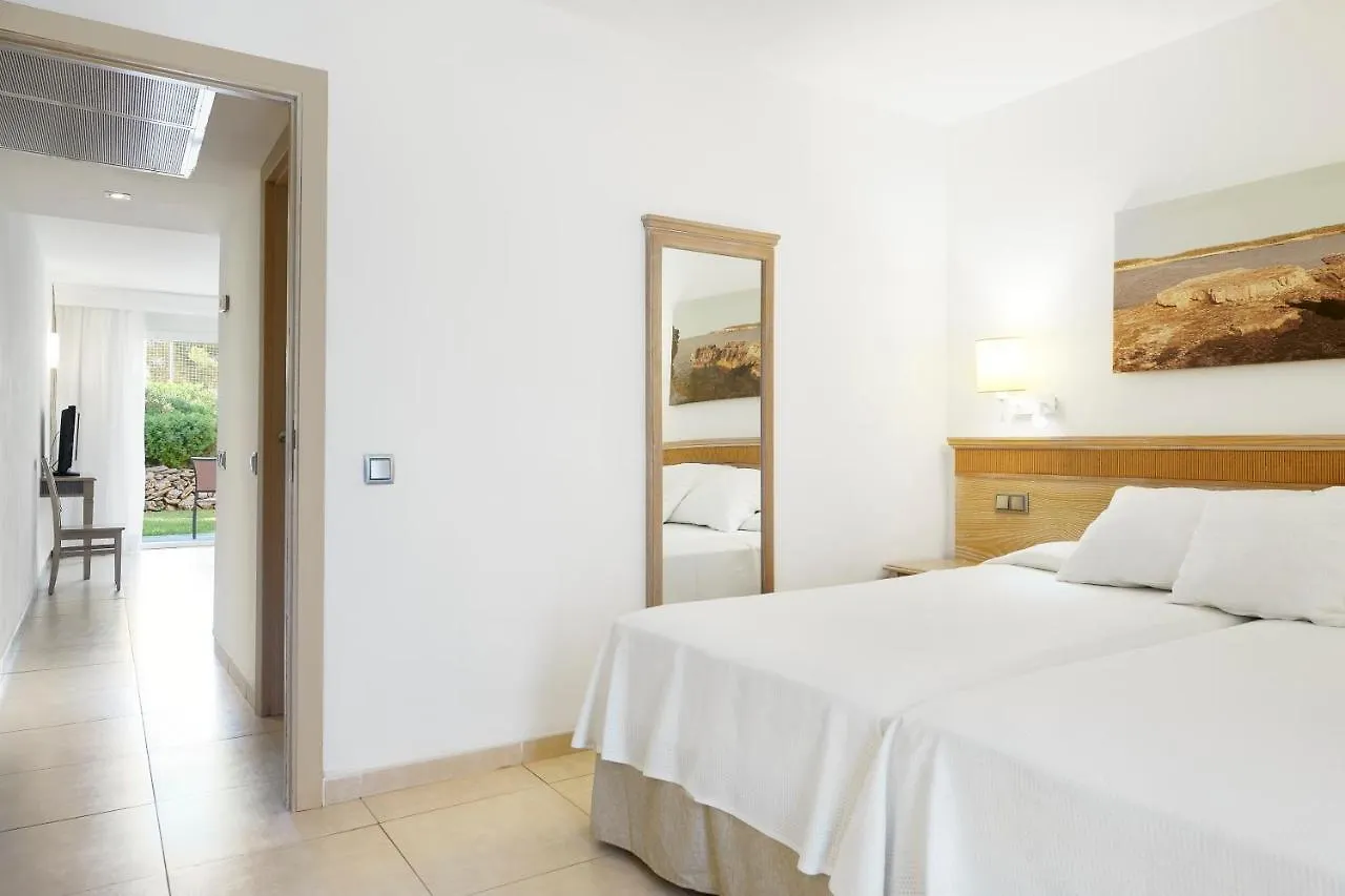Iberostar Club Cala Barca All Inclusive Portopetro 4*,