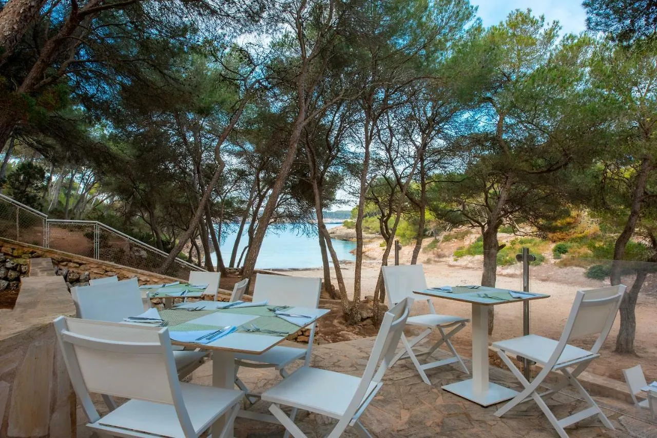 Iberostar Club Cala Barca All Inclusive Portopetro Szálloda